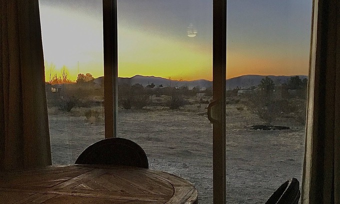 Lucerne Valley House | Work remote & enjoy the outdoor adventures