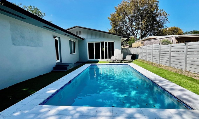 Buena Vista Villa | Wynwood Design District Luxe 4-bedroom Villa with Private Pool
