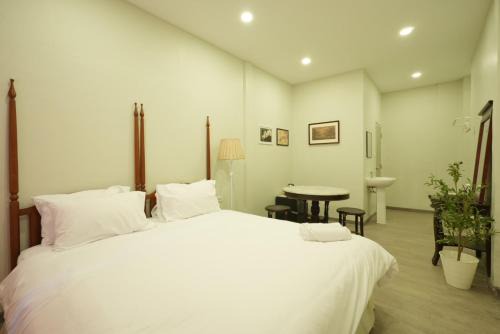 China Town Apartment | X Hidden Dragon Yaowarat Road ถนนเยาวราช
