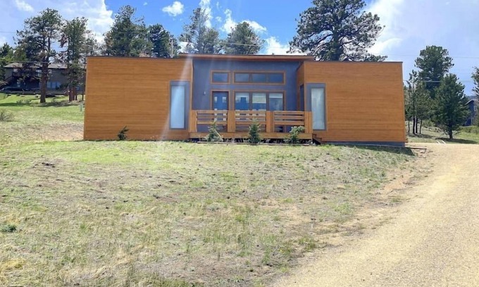 Carriage Hills House | Xanadu - 3 bedroom modern masterpiece