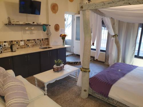 Strand House | Yello Hotel