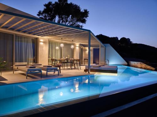 Korithi Villa | Yoma Cove Suites
