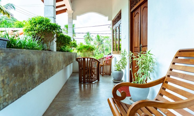 Ahangama House | Younger Villa