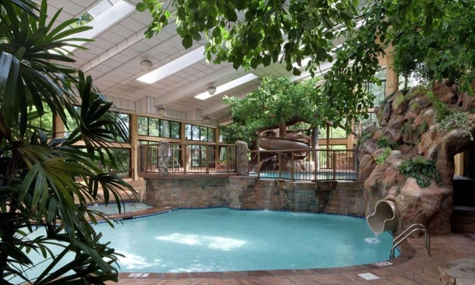 Gatlinburg Hotel | Your Relaxing Getaway Awaits! Private Balcony, Indoor Pool, Onsite Parking!
