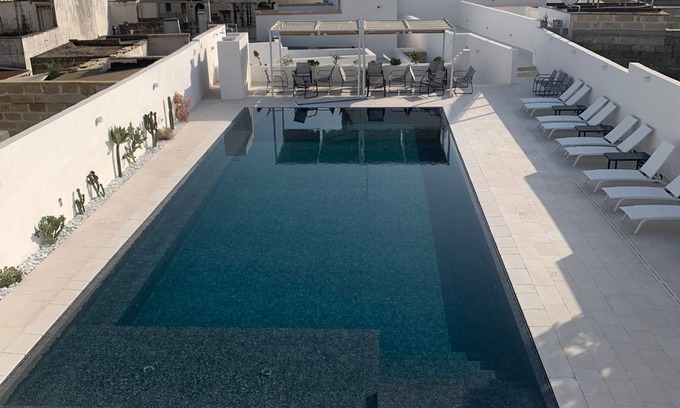 Sannicola Apartment | Zahra Superior Romm with private pool