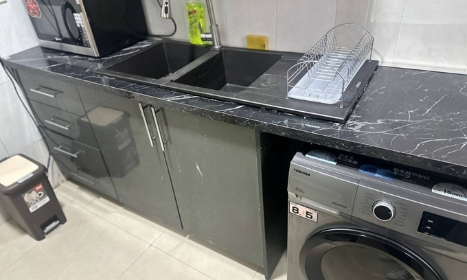 Labone Apartment | Zen 2BR in Labone, WiFi/DSTV