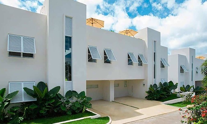 Mount Standfast House | ZenBreak The Nest at Garden Grove 2Bd