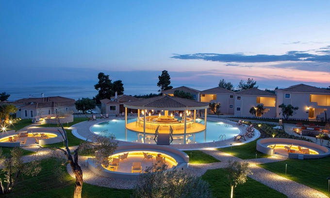 Kassandra Resort | Zeus Eleva Ajul