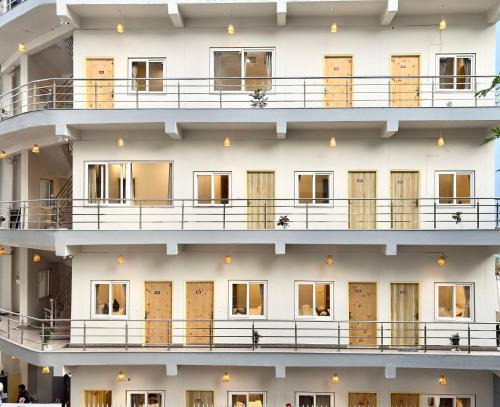 Tapovan Hotel | Zuna Stayz Tapovan Rishikesh