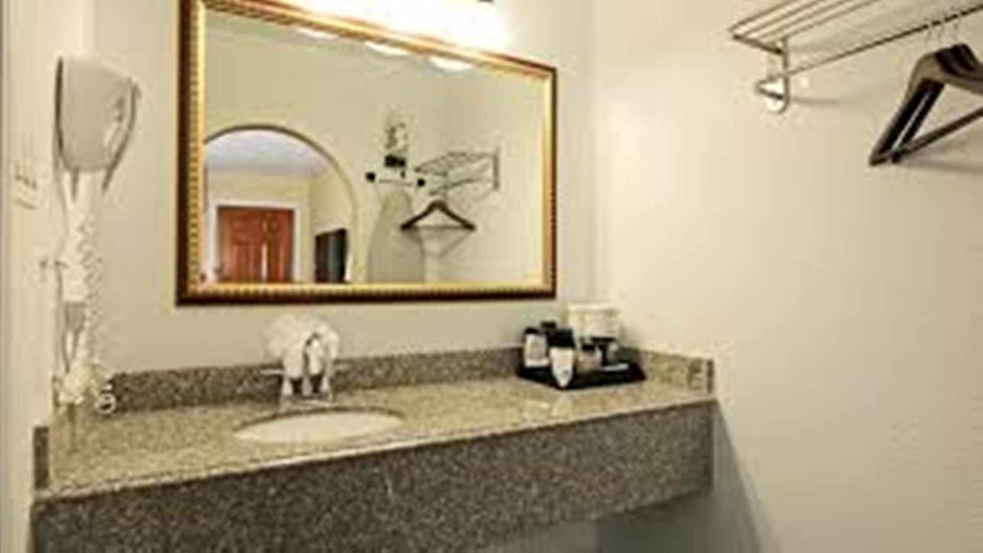 Photo of Bathroom in North Loop