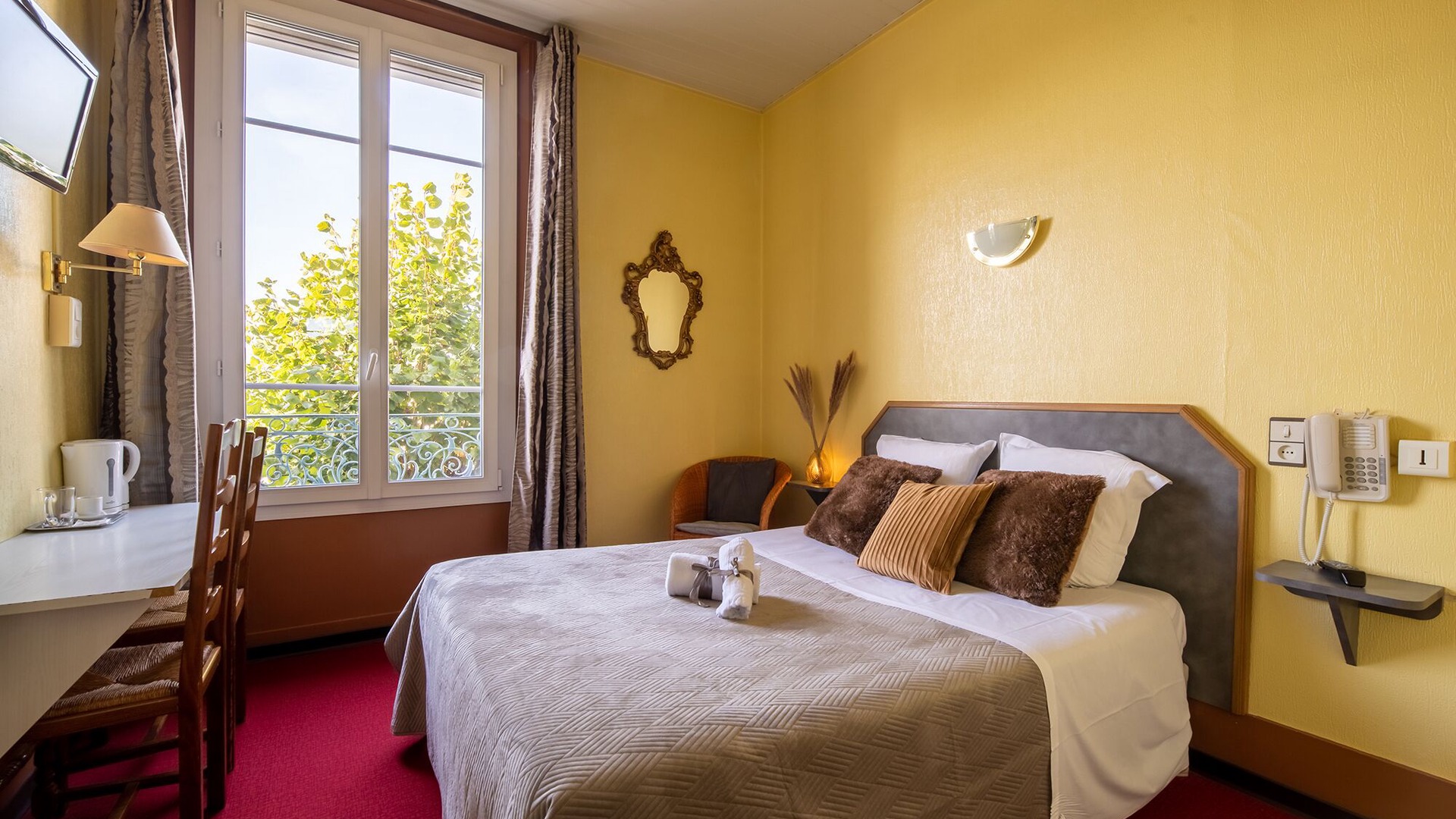 Photo of Bedroom in Montdidier