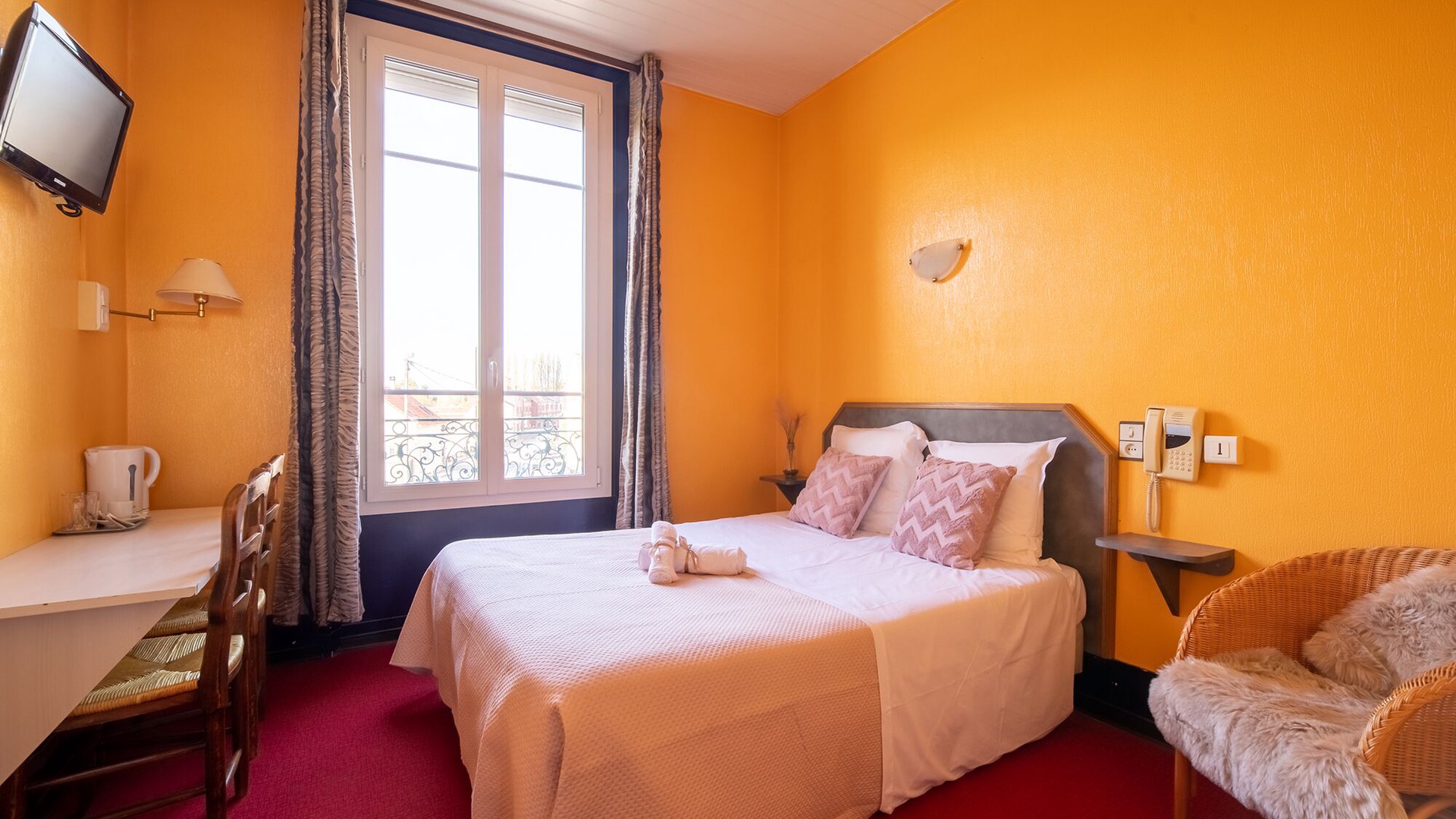 Photo of Bedroom in Montdidier