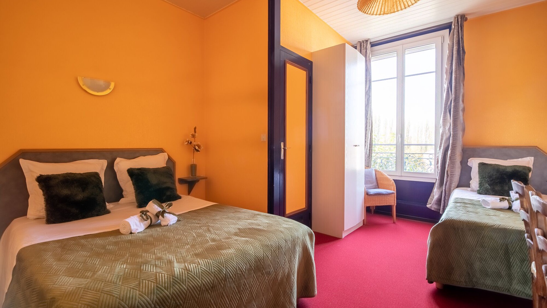 Photo of Bedroom in Montdidier