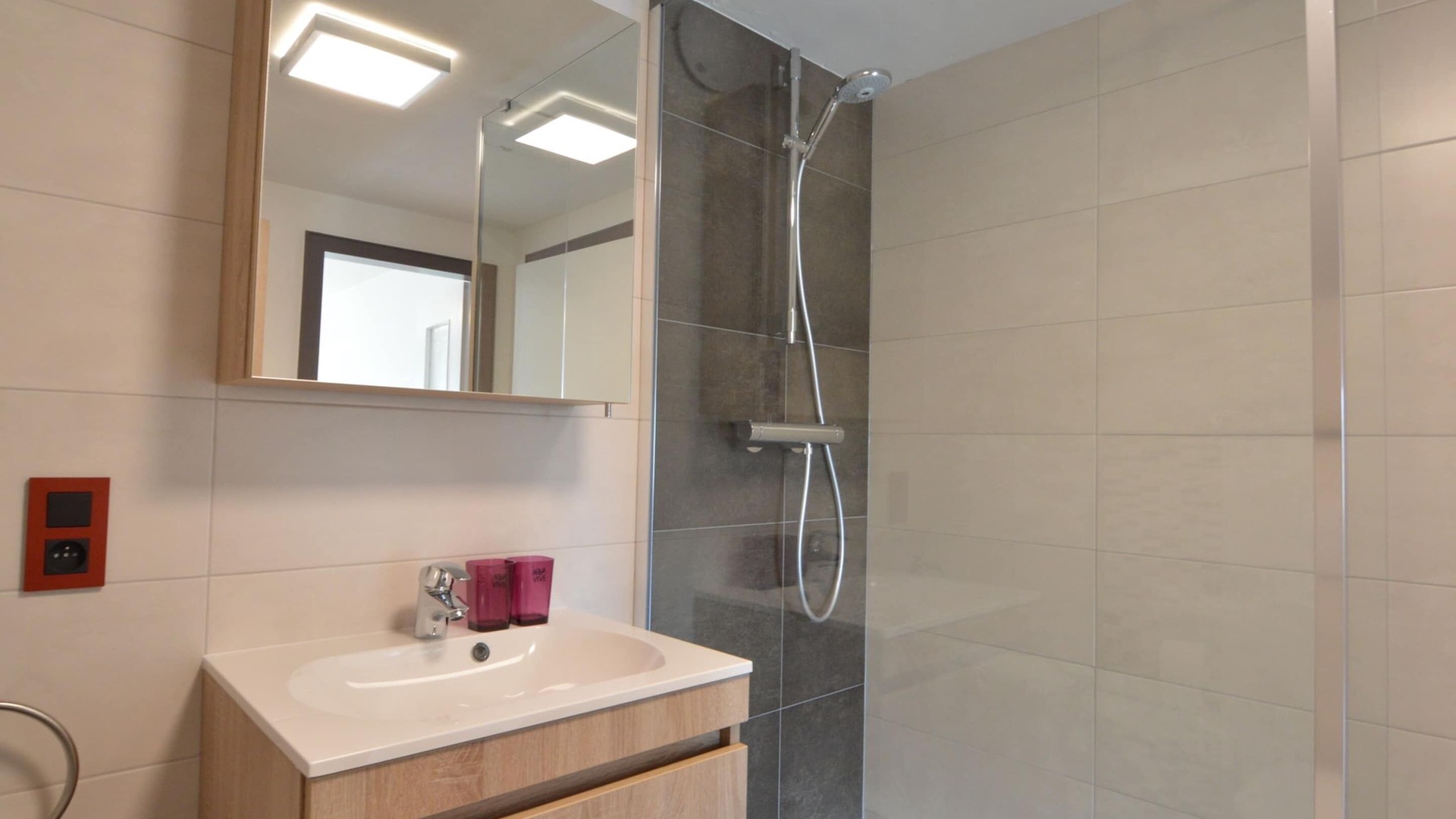 Photo of Bathroom in Weywertz