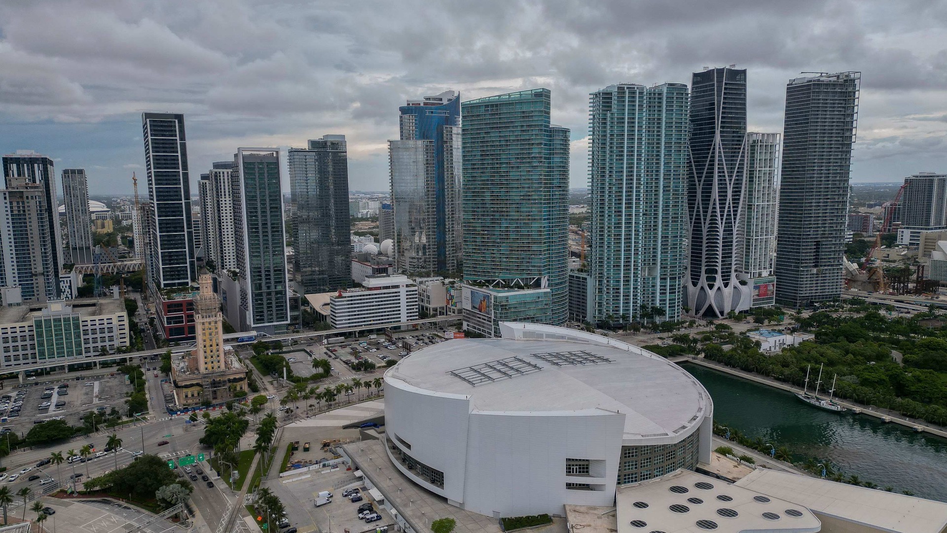 Photo of Others in Downtown Miami