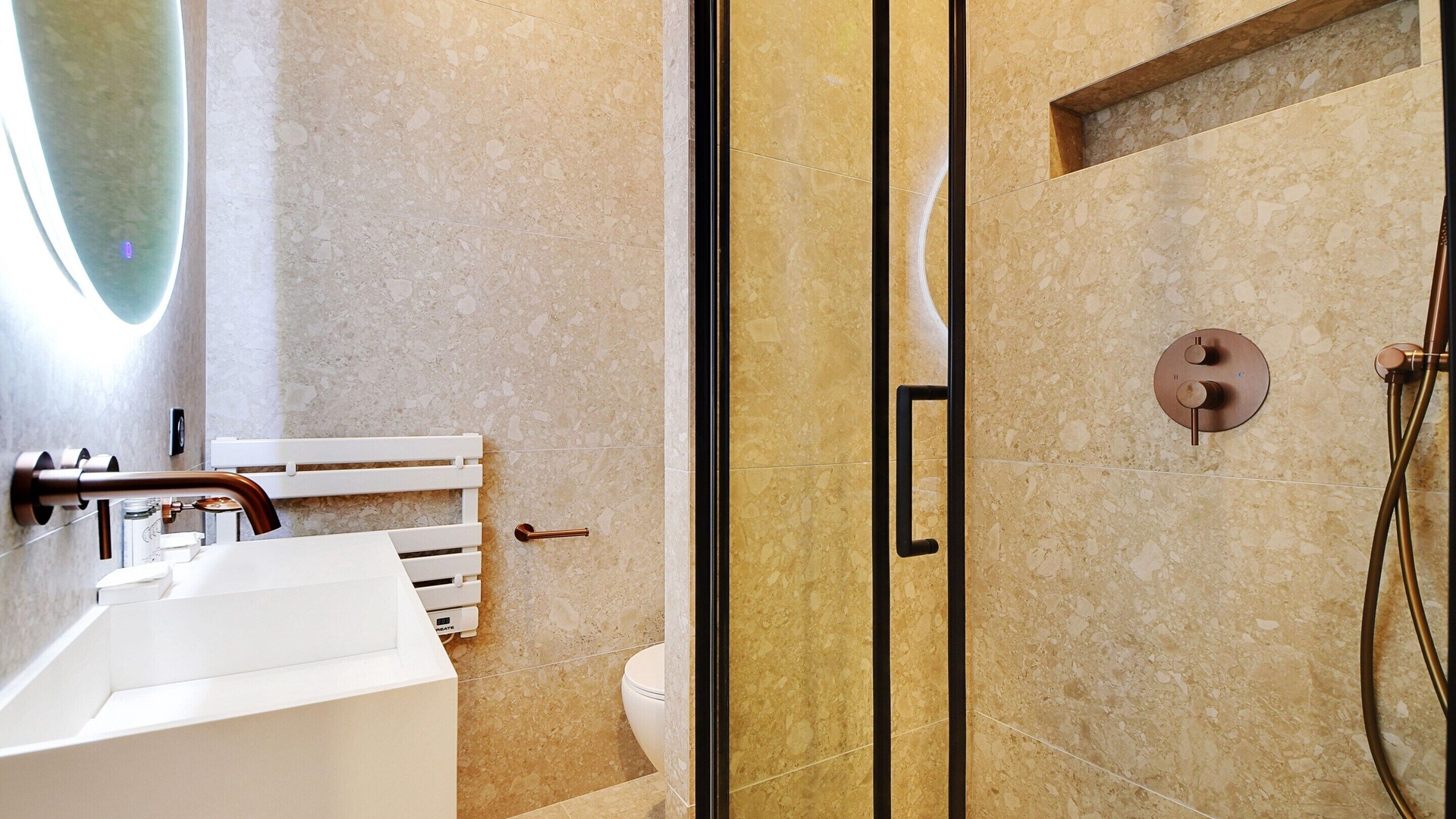 Photo of Bathroom in Villa Montmorency