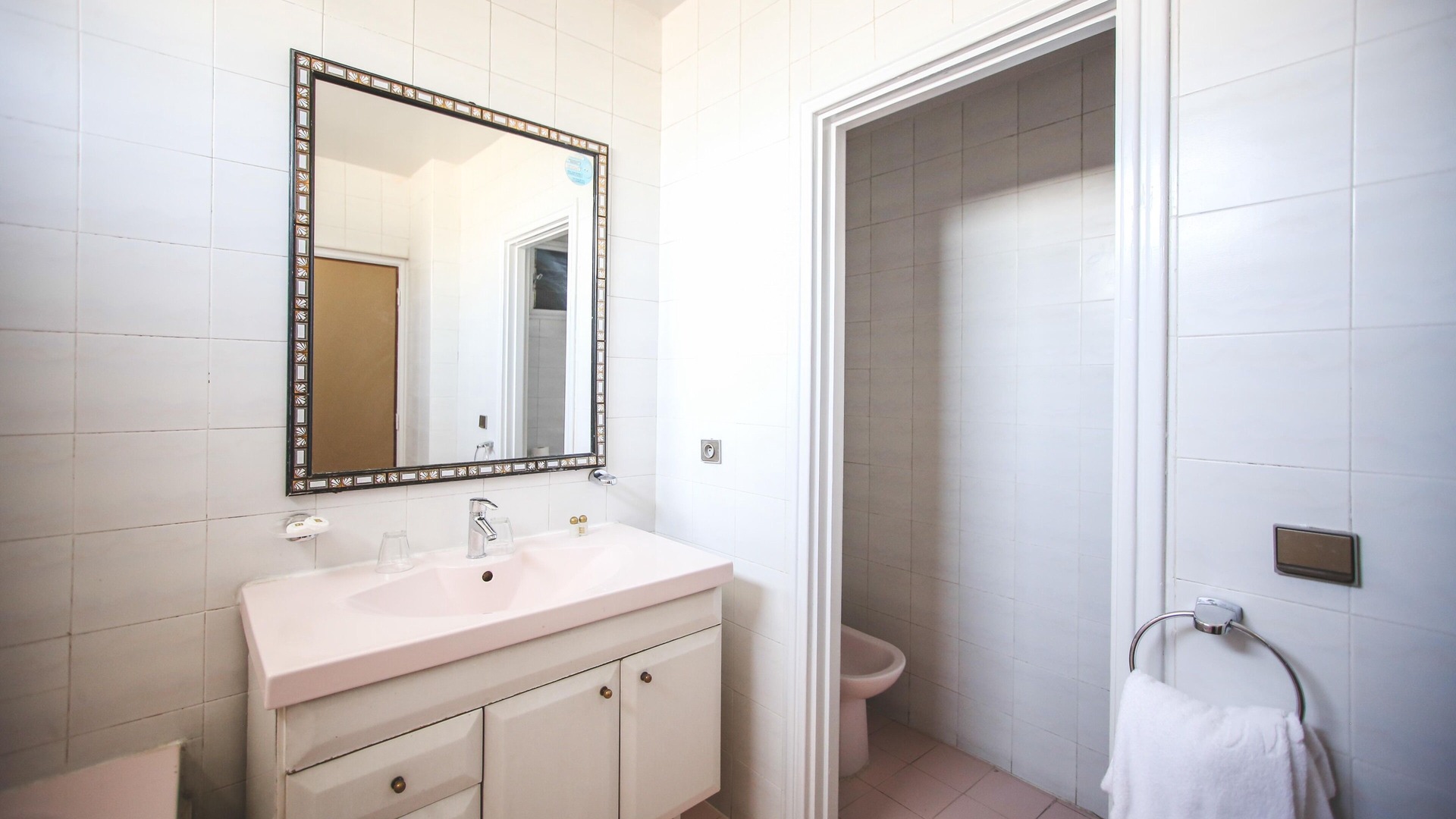 Photo of Bathroom in Hamria