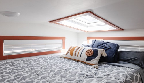 Comfort Cabin