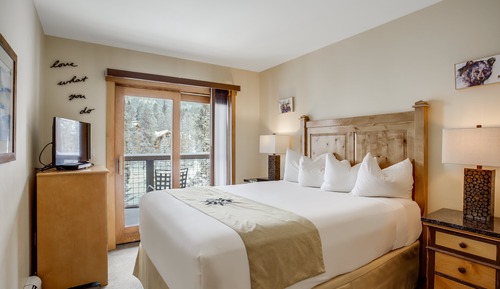 Condo, 3 Bedrooms