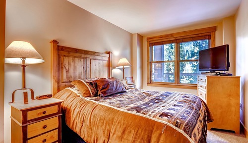 Condo, 2 Bedrooms