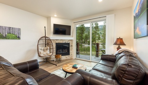 Condo, 2 Bedrooms