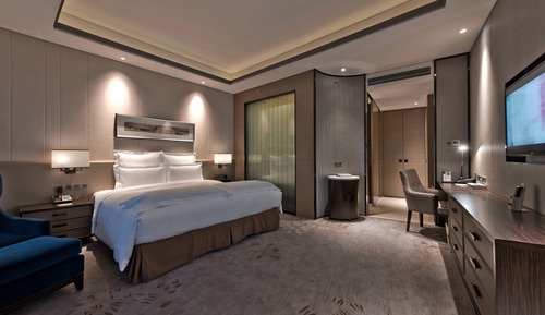 Deluxe Room, 1 King Bed (Premium)