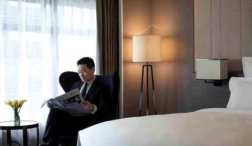 Superior Room, 1 King Bed, City View