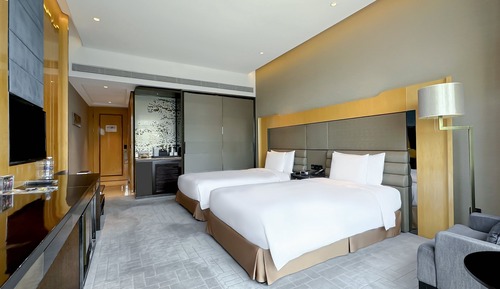 Standard Room, 2 Twin Beds, Club Lounge Access, City View