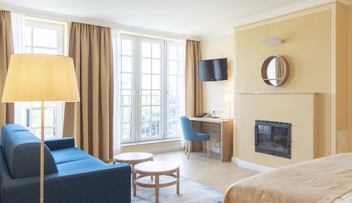 Family Double Room, Balcony, Garden View