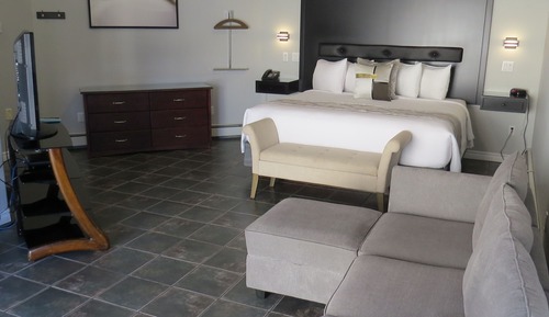 Suite, 1 King Bed