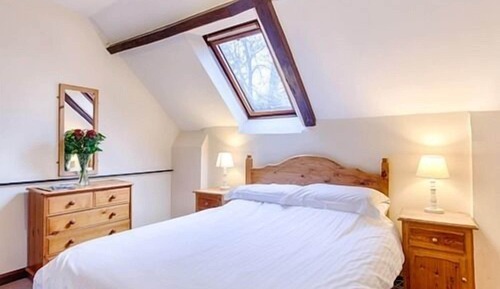 Standard Cottage, Private Bathroom (The Coach House)