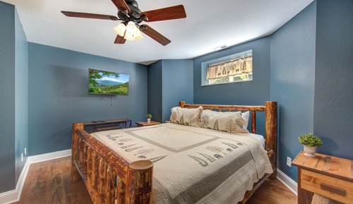 Cabin, Multiple Beds, Hot Tub