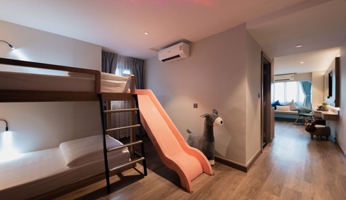 Family Suite with Jacuzzi