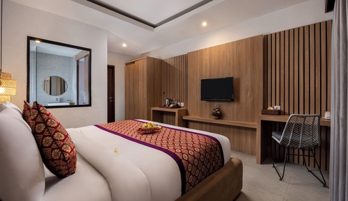 Deluxe Room, Garden View