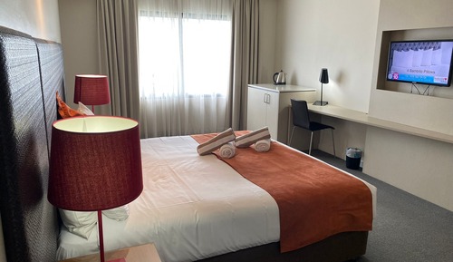  One Bedroom Apartment
