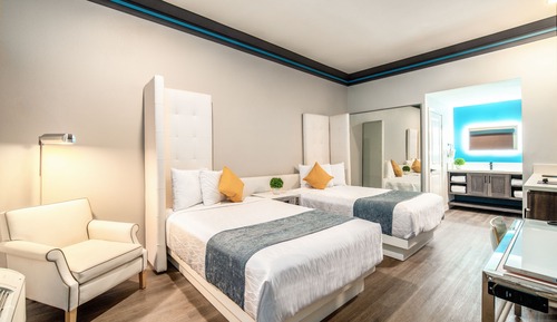 Classic Room, 2 Double Beds, Accessible
