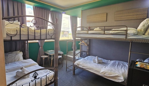 4 Bunk Bed Dormitory