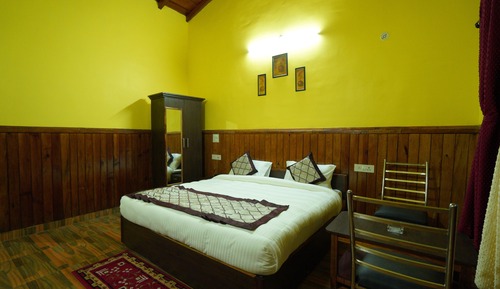 Executive Room With Balcony (Himalayan View)