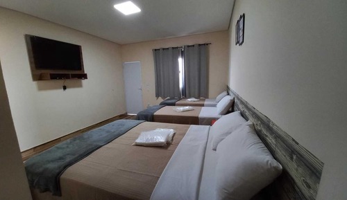 Standard Quadruple Room, Lake View