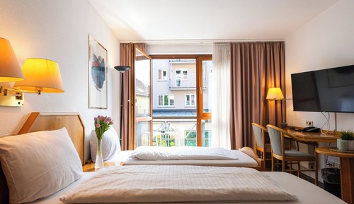 Comfort Twin Room
