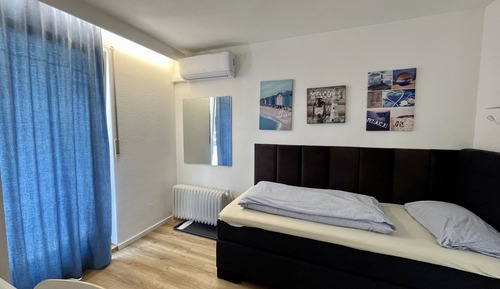 Basic Single Room, Private Bathroom