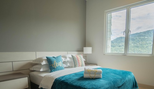 3-Bedroom Executive Suite with Balcony & Genting View