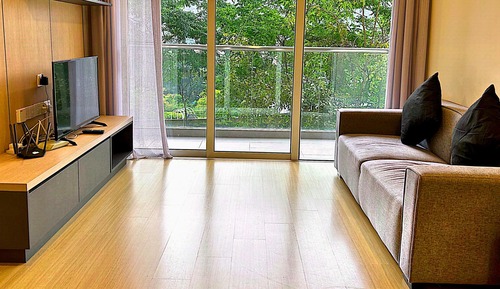 1-Bedroom Deluxe King Suite with Balcony