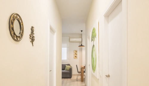 Classic Apartment, 2 Bedrooms, Courtyard View
