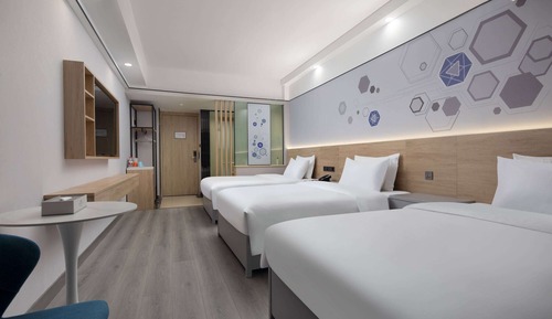 Family Room, 3 Twin Beds, Non Smoking