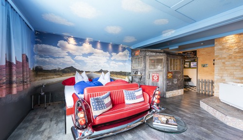 Suite, Sauna (Route 66)