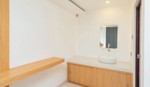 Suite, Mountain View