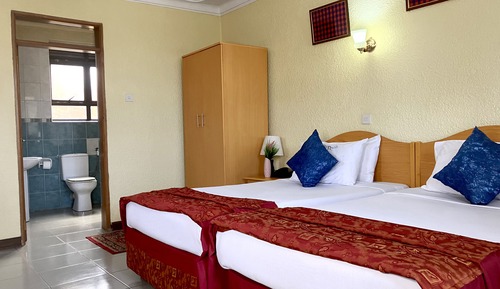 Superior Twin Room