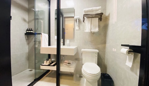 Standard King Room