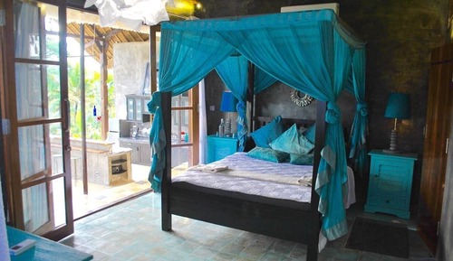 Blue Room